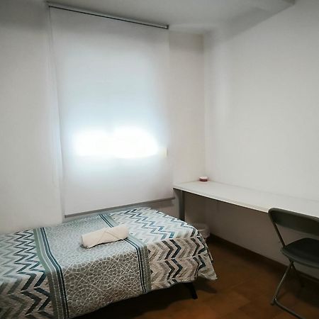 Alojamiento La Paz Linares  Esterno foto